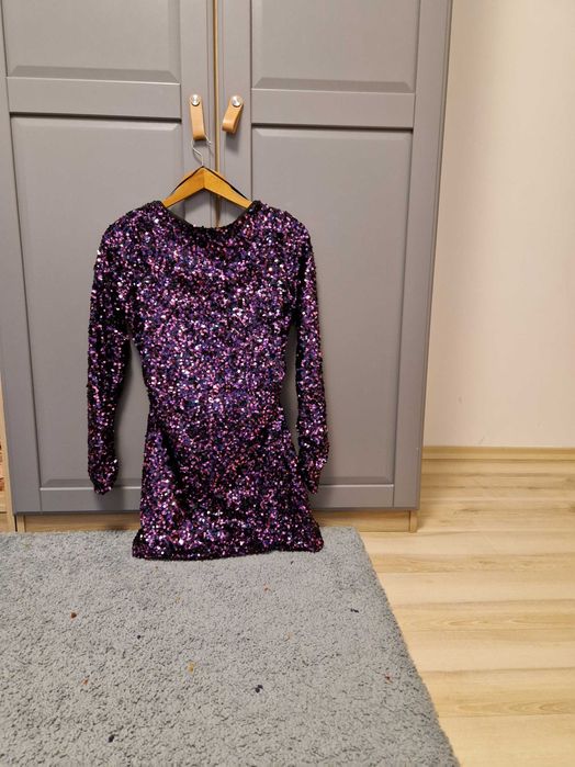 Мини рокля с пайети