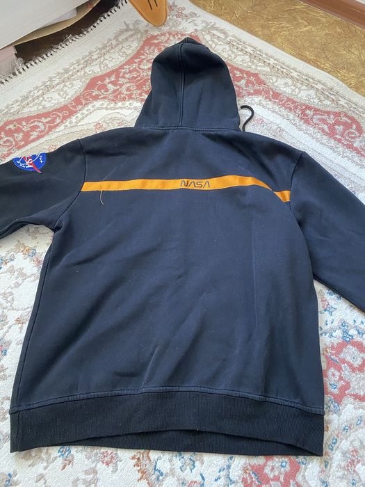 теплая толстовка