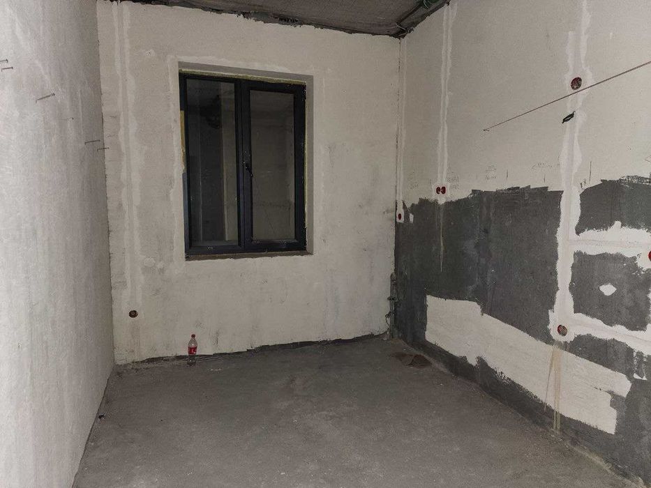 Продаётся квартира а Новостройке с ремонтом   Лисунова.  •