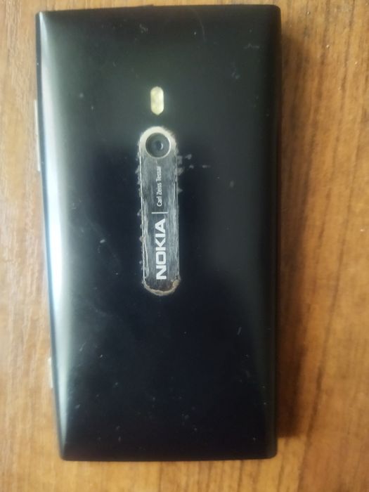 Продам телефон nokia lumia 800