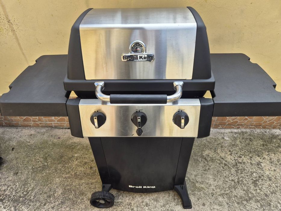 Газово барбекю Broil King GEM 310