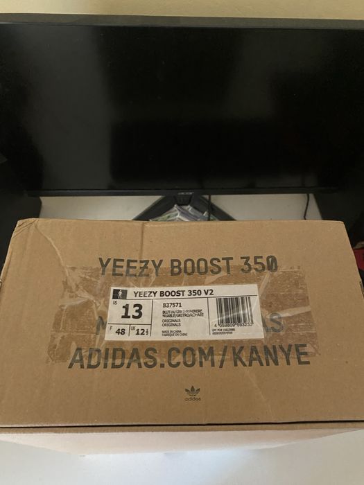 *НОВИ* Adidas Yeezy Boost 350 V2 Zebra DS