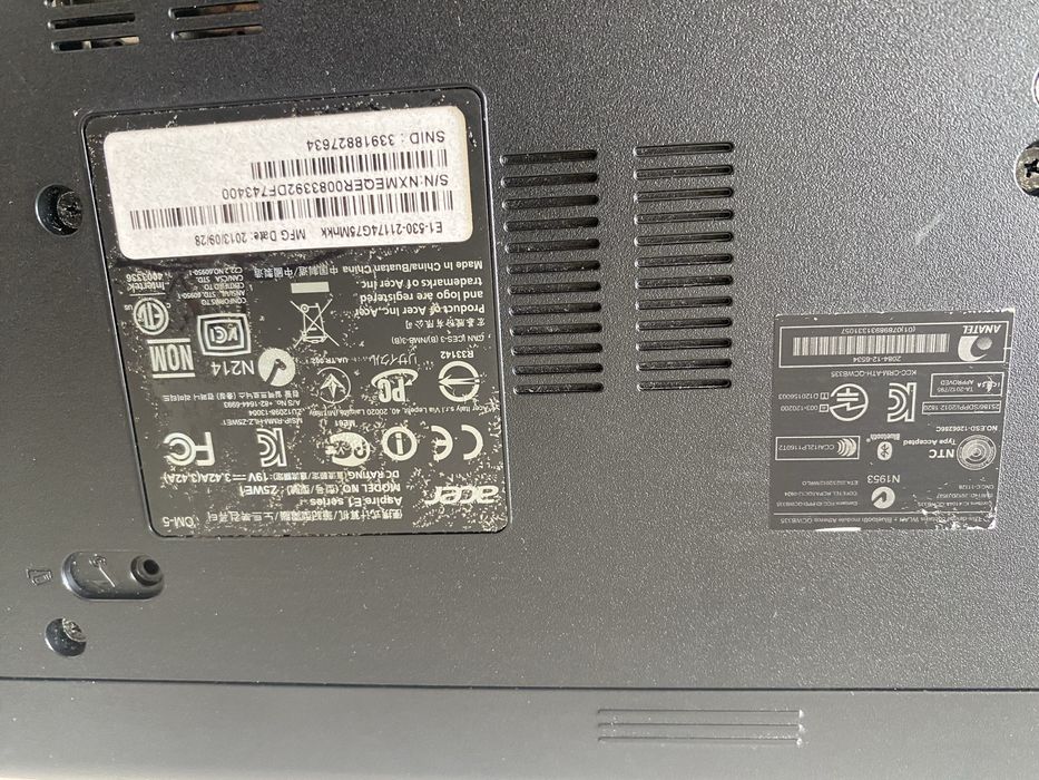 Ноутбук Acer Aspire E1-530 под восстановление