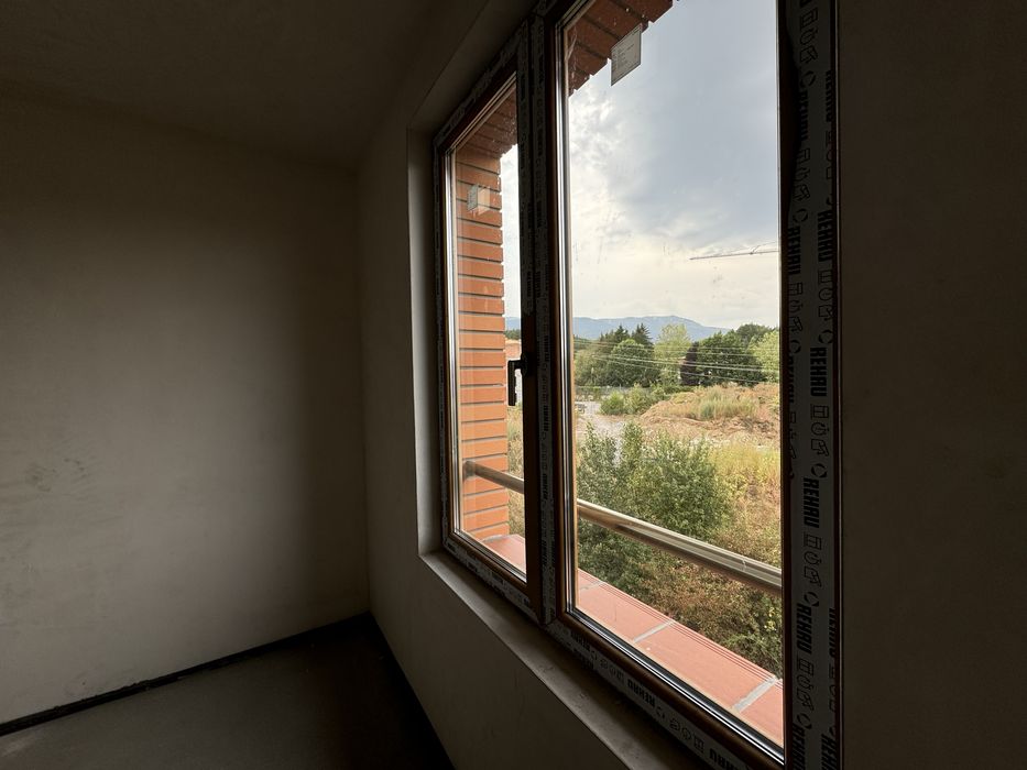 Продава се Тристаен апартамент в София, Център - 109 кв.м за 2156 €/кв.м - Снимка #8