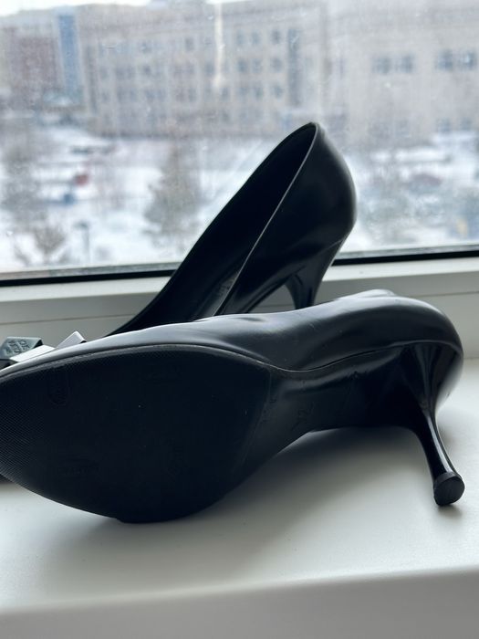 Туфли лаковые черные