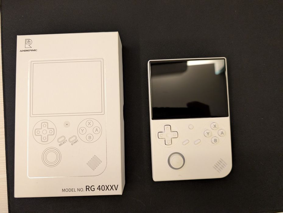 anbernic rg40xx v игровая приставка