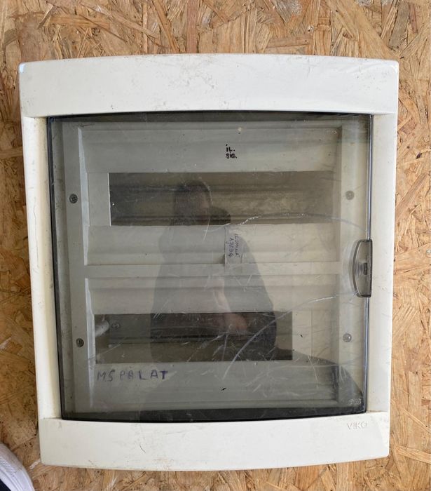 Tablouri electrice si sigurante