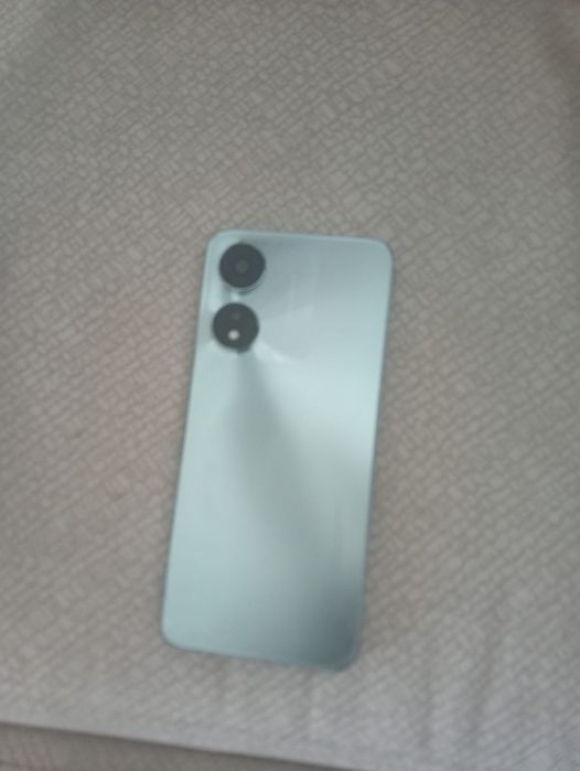 Продам Honor x 5 plus