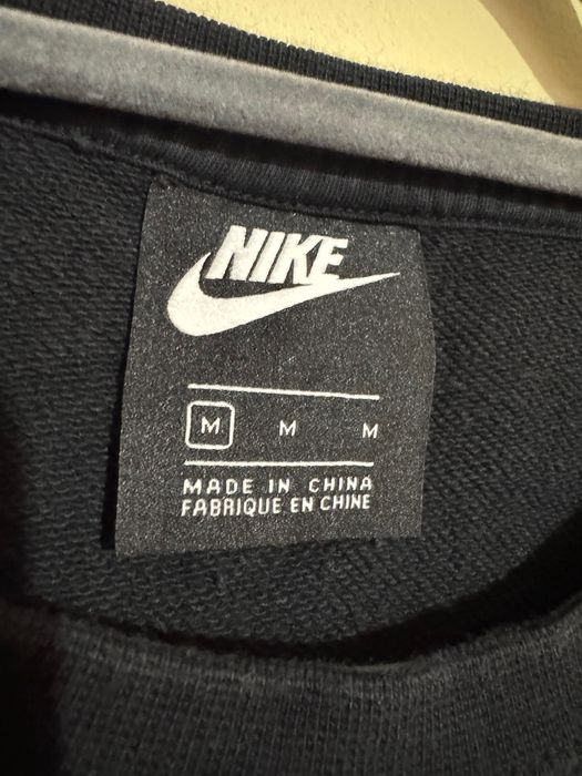 2 броя Nike Sportswear Sweatshirt.