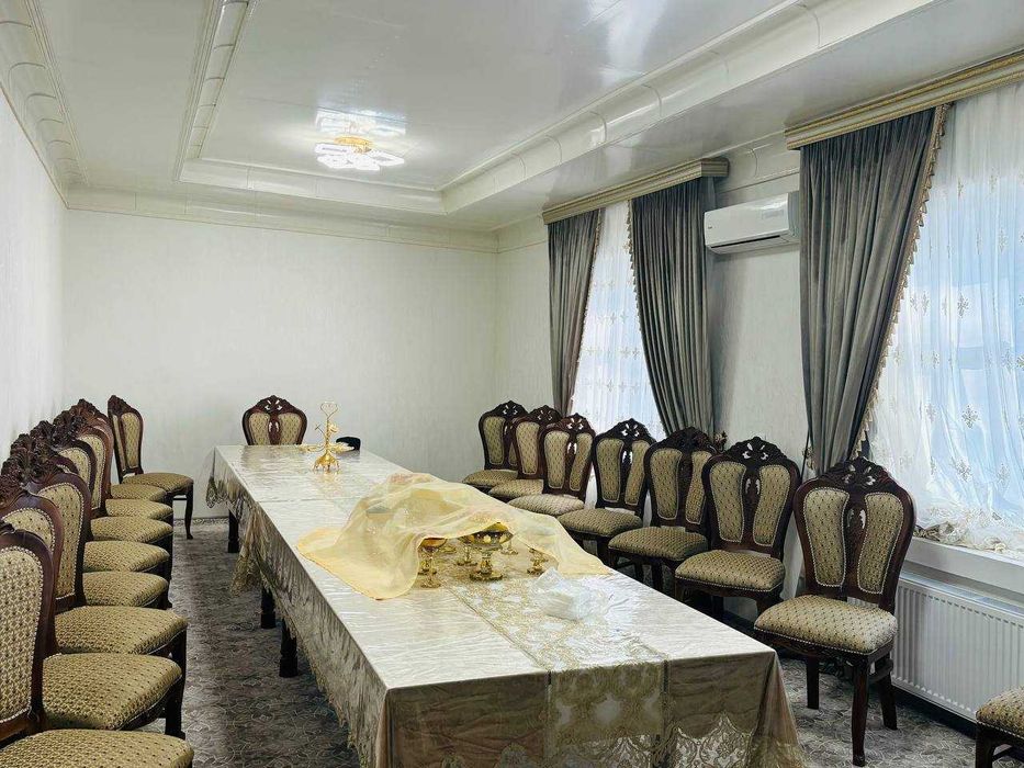 Коттедж - 6 Комнат, Все Удобства Для Жилья, Канализация Существует.