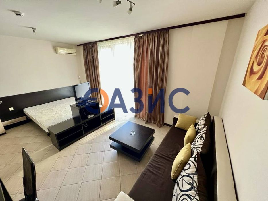 Продава се Едностаен апартамент в к.к. Слънчев бряг - 42 кв.м за 808 €/кв.м - Снимка #13