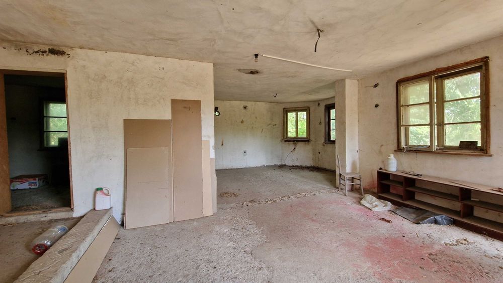 Продава се Къща в с. Бресте, Област Плевен - 128 кв.м за 160 €/кв.м - Снимка #3