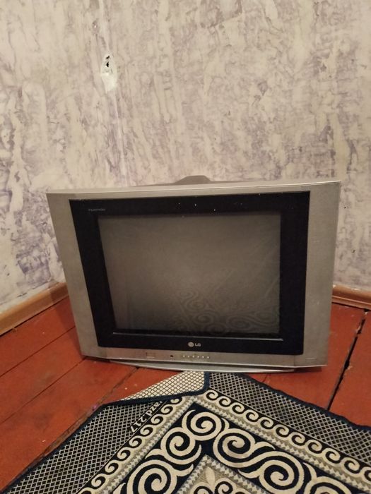 Телевизор сатылады істеп тұр