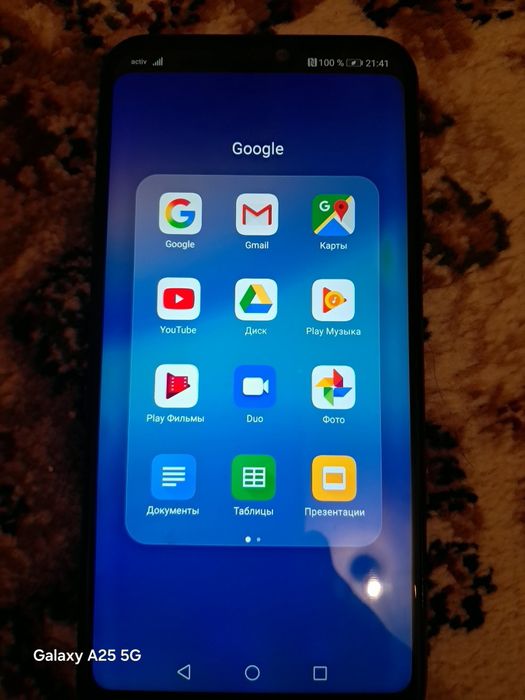 Продам Смартфон Хуавей P20 Lite