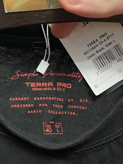 Продам новую футболку Terra Pro