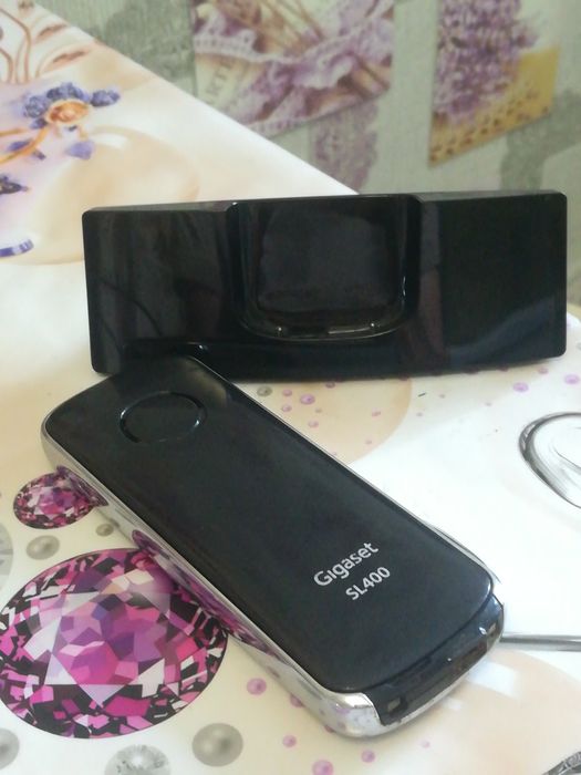 Продам домашний радиотелефон