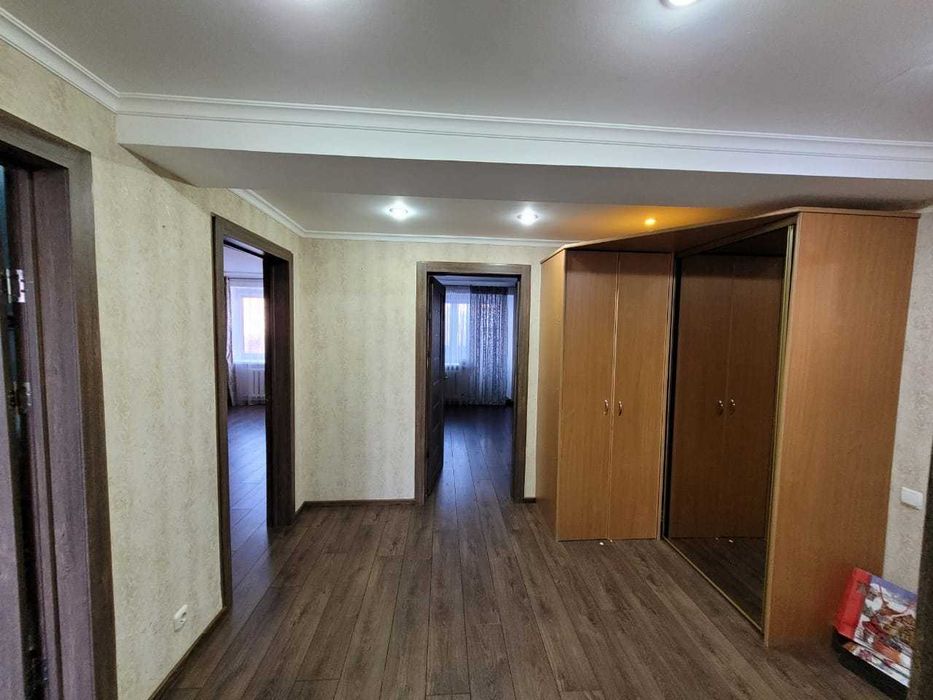 Продам 4 ком квартиру