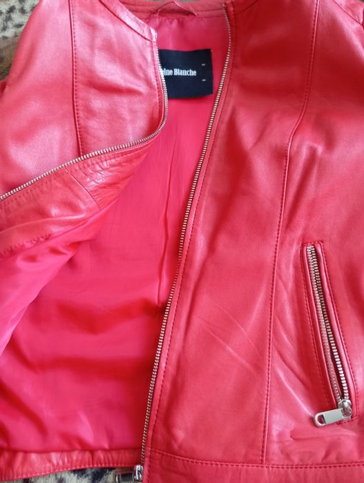 Продам!!!Куртка женская!