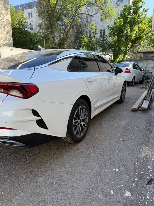 Kia k5 prestige sotiladi