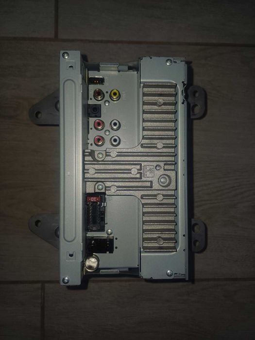 Мултимедия Pioneer AVH-A270BT