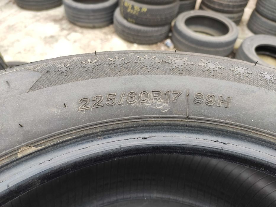 4бр Зимни гуми 235 55 17 - Lassa