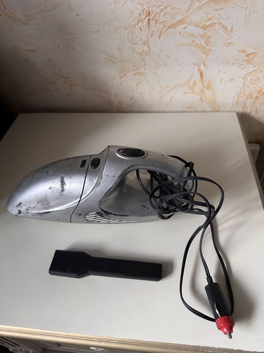 Плесос для автомобильям