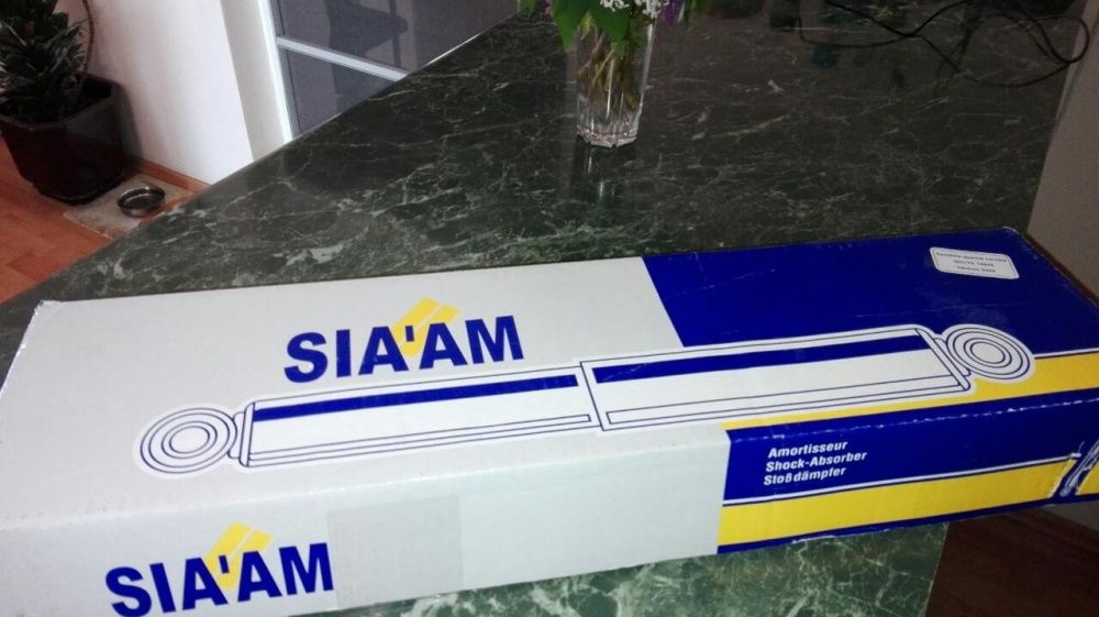 Чисто нов ляв заден амортисьор за Renault Grand Scenic