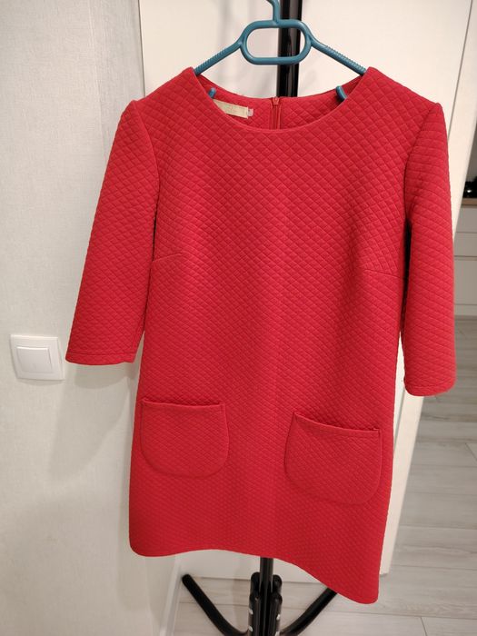 Платья по 2500 тенге