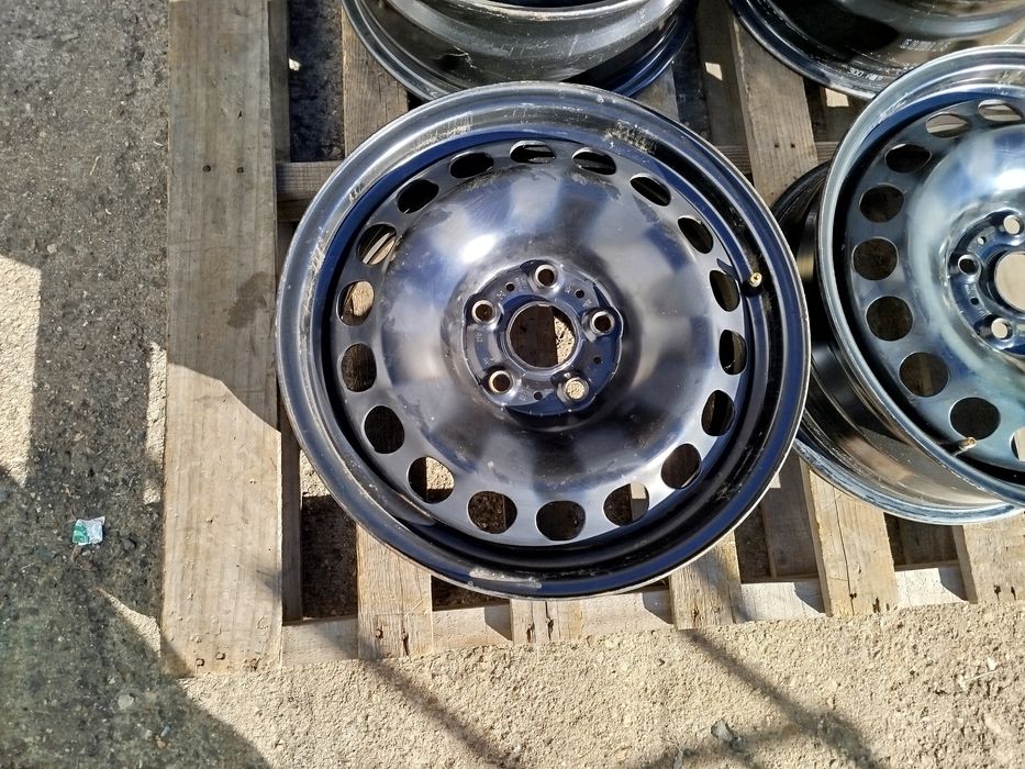 16 цола 5 х 112 мм Фолксваген Пасат - 6,5 инча / ЕТ 41