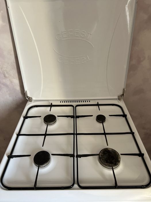 Духовка в хорошем состоянии