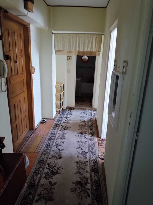 Anunt vanzare apart. 2 camere Suceava