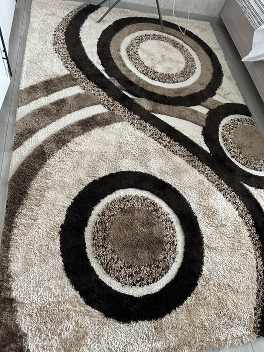 Продам ковер 2х3