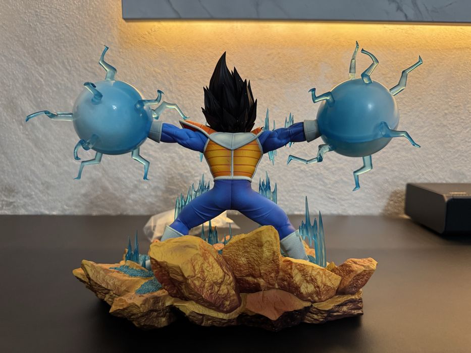 Vand figurina Dragon Ball Z — Vegeta Namek