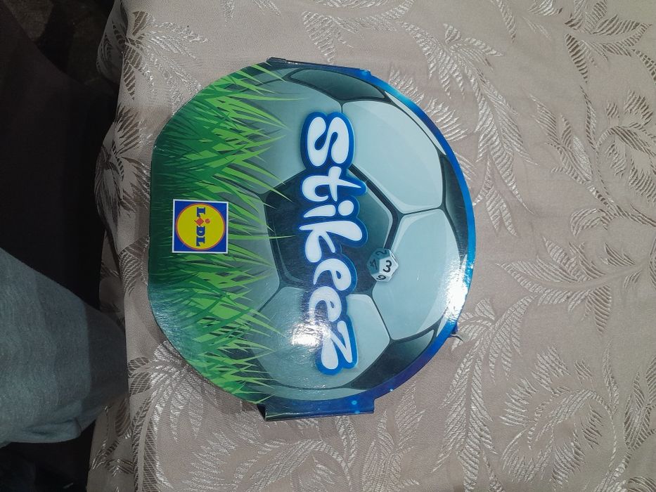 Stekeez, Jucări pentru copii