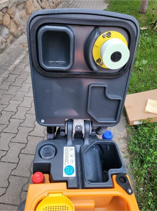 Taski swingo 455 B / Masina de spalat pardoseli.