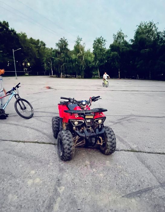 Продам квадроцикл 125сс