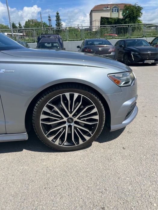 Audi A6 3. 0 TFSI Quattro Supercharged 333 к. с. Facelift 2017 г.