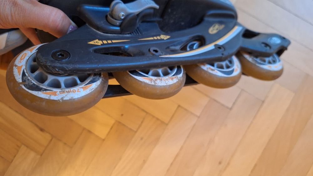 Role Hyskate reglabile 34-36, stare buna