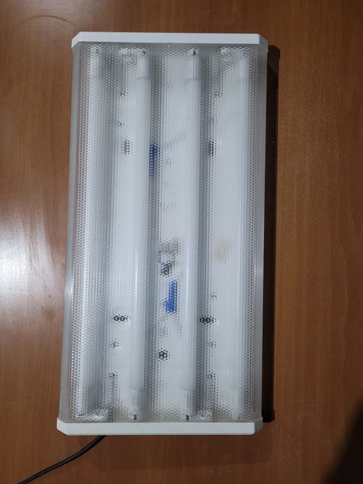 Продаются светильники