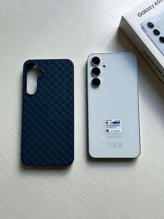 Samsung A55 телефон