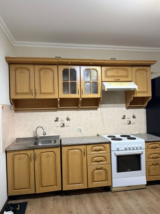 Продам Кухонный гарнитур есть доставка