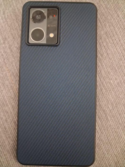 Oppo reno 7 в хорошем состоянии