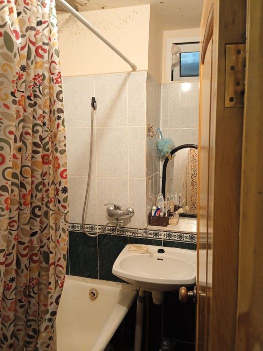 Продаётся 2-х комнатная квартира в Яккасарайском районе