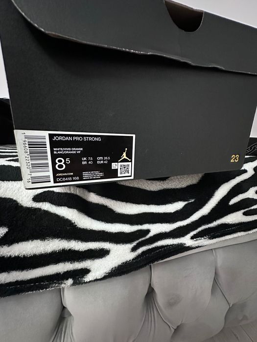 jordan pro strong