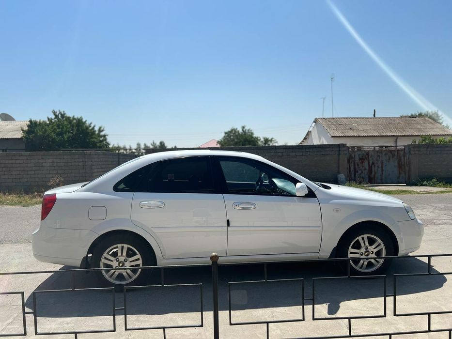 Продаю Chevrolet Lacetti