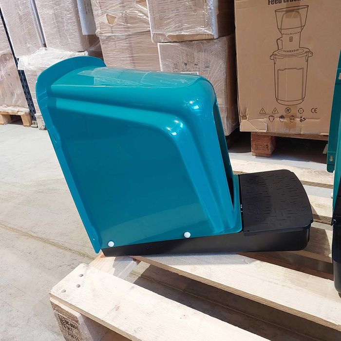 Полози за гнездене, Гнездо за кокошки с колектор  V3 (К-КТ 5 БРОЯ)