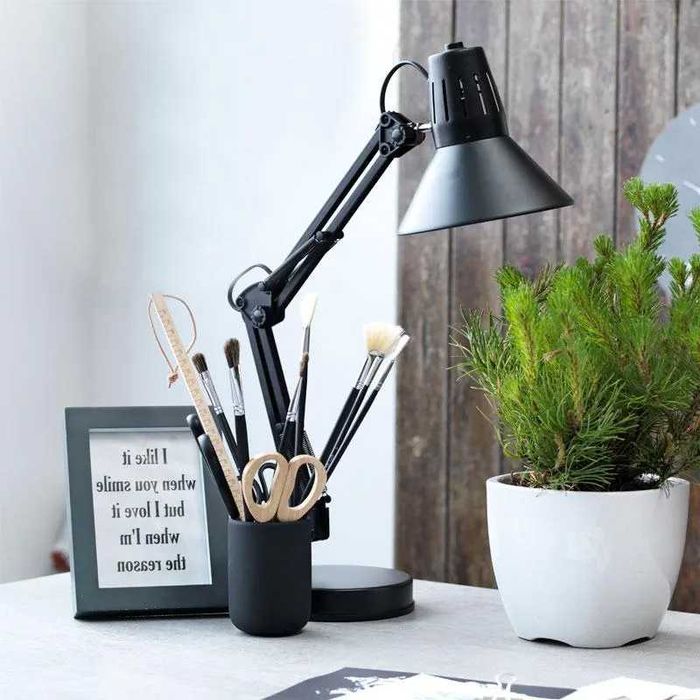 Настолна лампа Ernst lamp