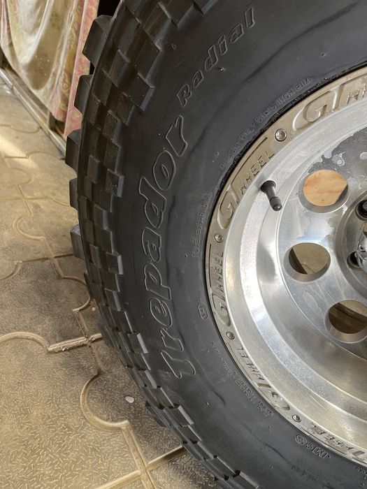 Грязева резина 35/12.5/15