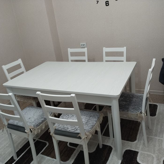 Продам стол стулья