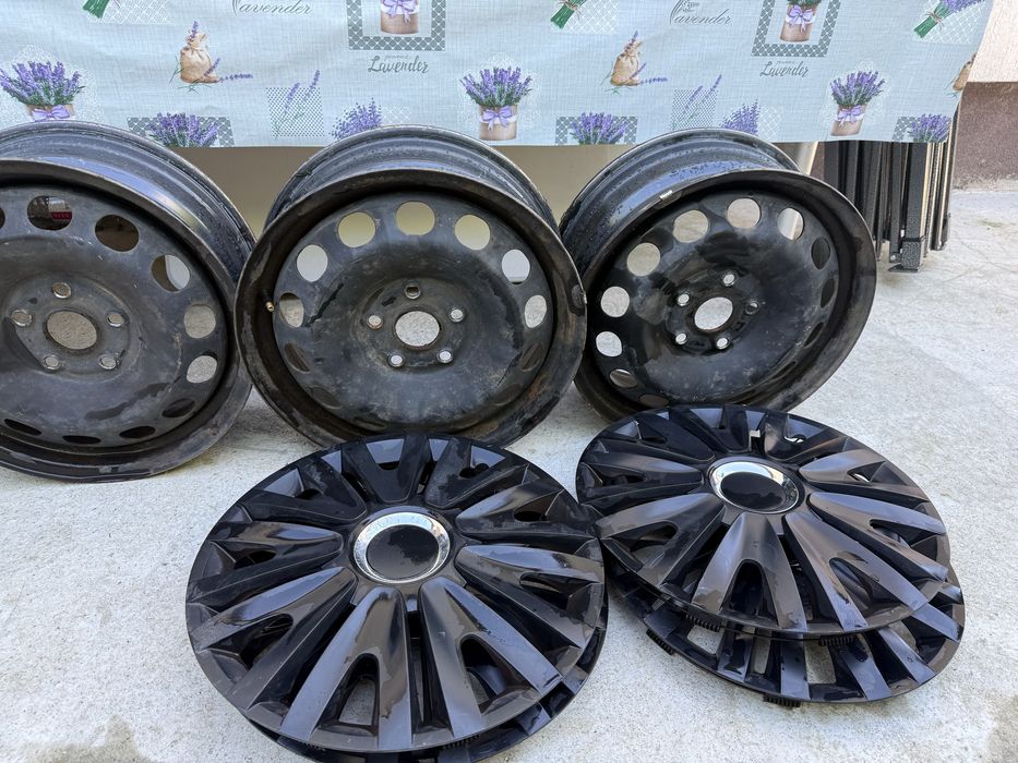 Jante tabla R16+set capace Volkswagen Jetta